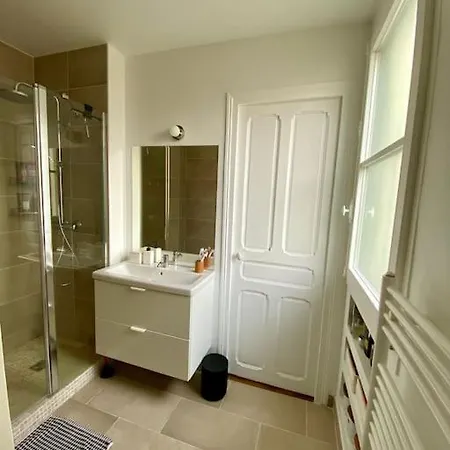 3p. 59m² Au Pied De Montmartre Appartamento